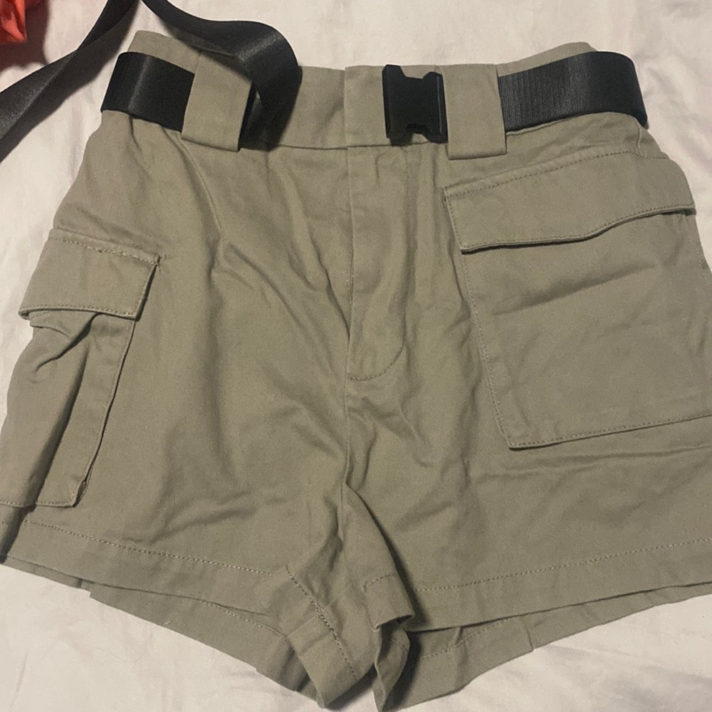 TNA high wasted cargo short 3”